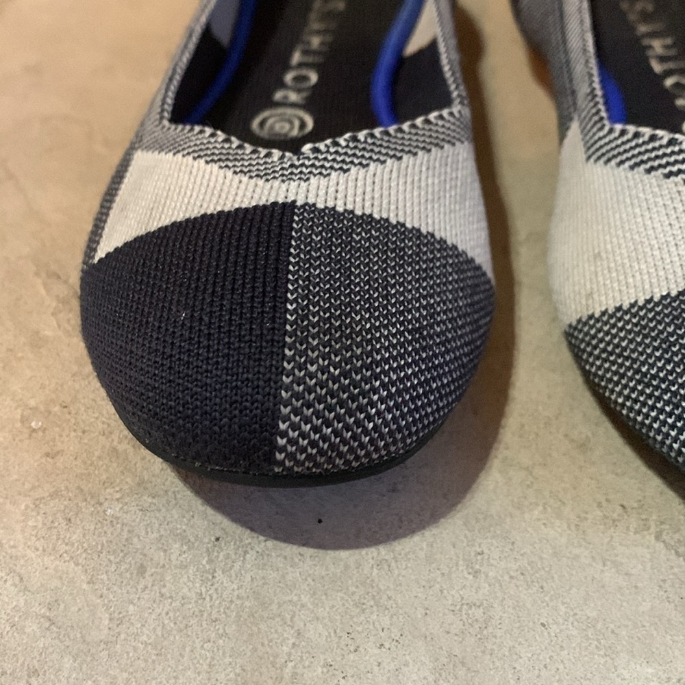 Rothy’s sz 8 black and grey patterned loafers - Picture 3 of 9